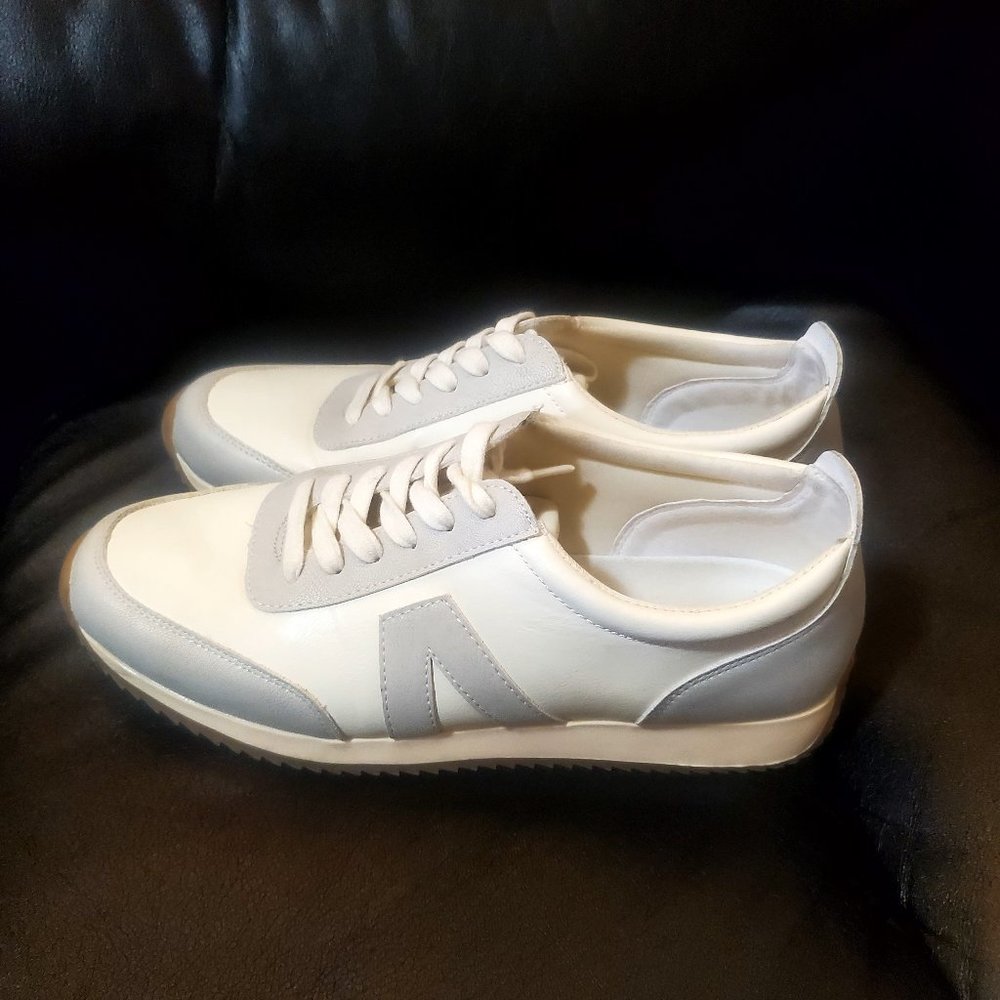 MIA KABLE SNEAKER